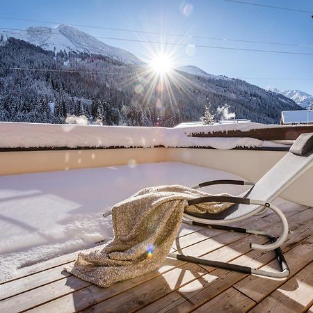 "Quality Hosts Arlberg" Hotel Zur Pfeffermuehle Sankt Anton am Arlberg Exterior photo