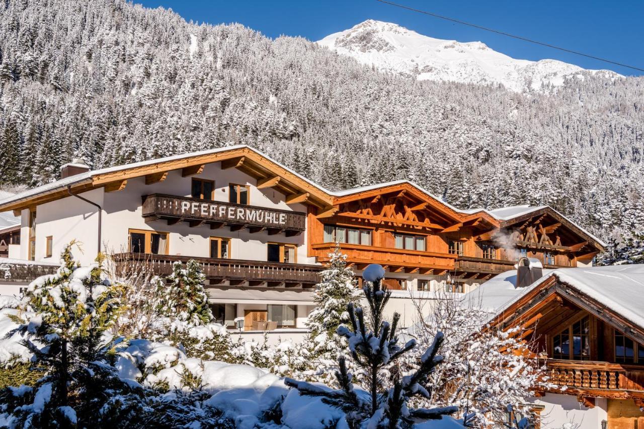 "Quality Hosts Arlberg" Hotel Zur Pfeffermuehle Sankt Anton am Arlberg Exterior photo